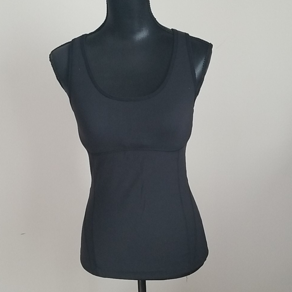 LUCY black top size s